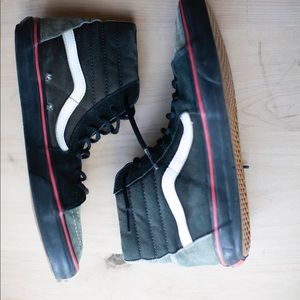 Great big size 12 black gray Vans great condition